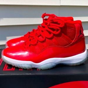 Jordan 11 retro gym red